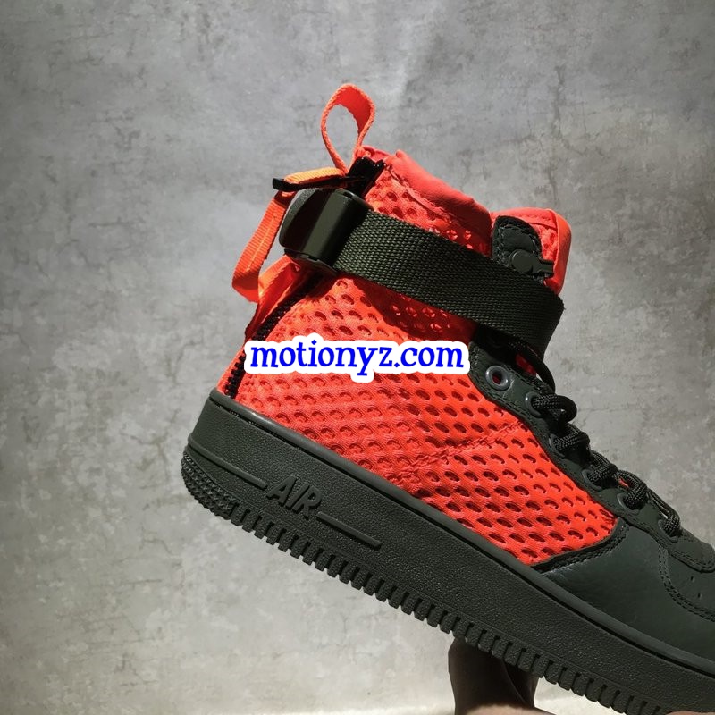 Nk SF Air Force 1 Mid QS Red